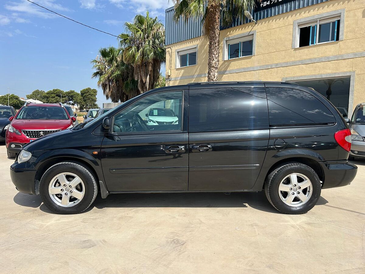 CHRYSLER VOYAGER LX 2.8 CRDI AUTO SPANISH LHD IN SPAIN 154K 7 SEAT SUPERB 2007